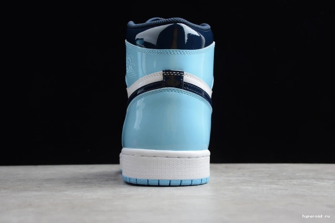 Jordan CD0461-401 OG High Patent UNC Retro 1 Air 0820